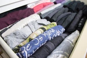 Kleiderschrank organisieren